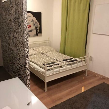 Arbeiterwohnungen Graz Hauptbahnhof Bagian luar foto