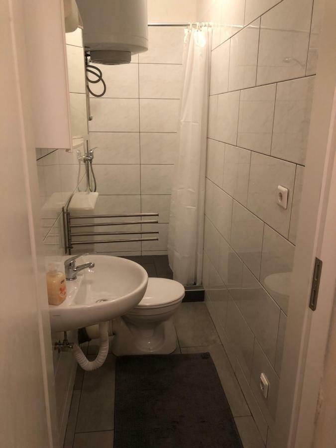 Arbeiterwohnungen Graz Hauptbahnhof Bagian luar foto
