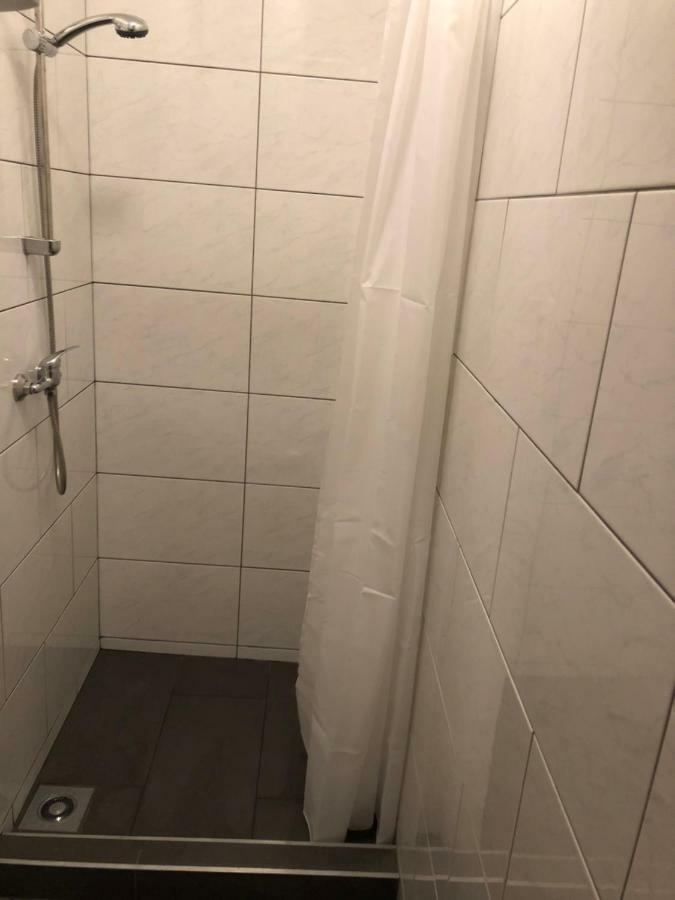 Arbeiterwohnungen Graz Hauptbahnhof Bagian luar foto